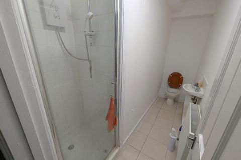 3 bedroom house to rent, Victoria Road, Cowes, Isle of Wight