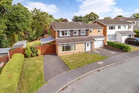 5 bedroom detached house for sale, Highfield, Church Aston
