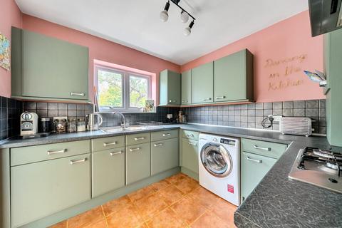 45 Bourne Vale, Bromley, BR2 7JN