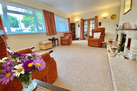 3 bedroom detached bungalow for sale, Upper Marsh Road, Warminster