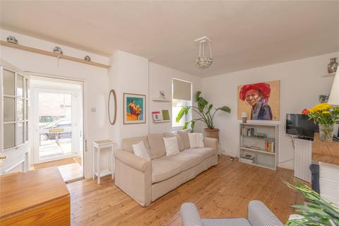 1/1 Loganlea Drive, Edinburgh, EH7 6LS