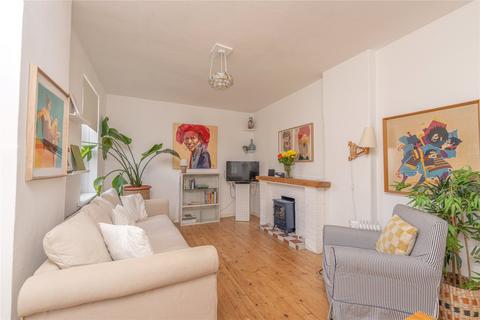 1/1 Loganlea Drive, Edinburgh, EH7 6LS