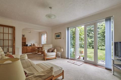 undefined, Well Oak Park, Exeter