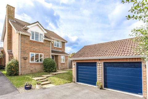 4 bedroom detached house for sale, The Nightingales, Uckfield