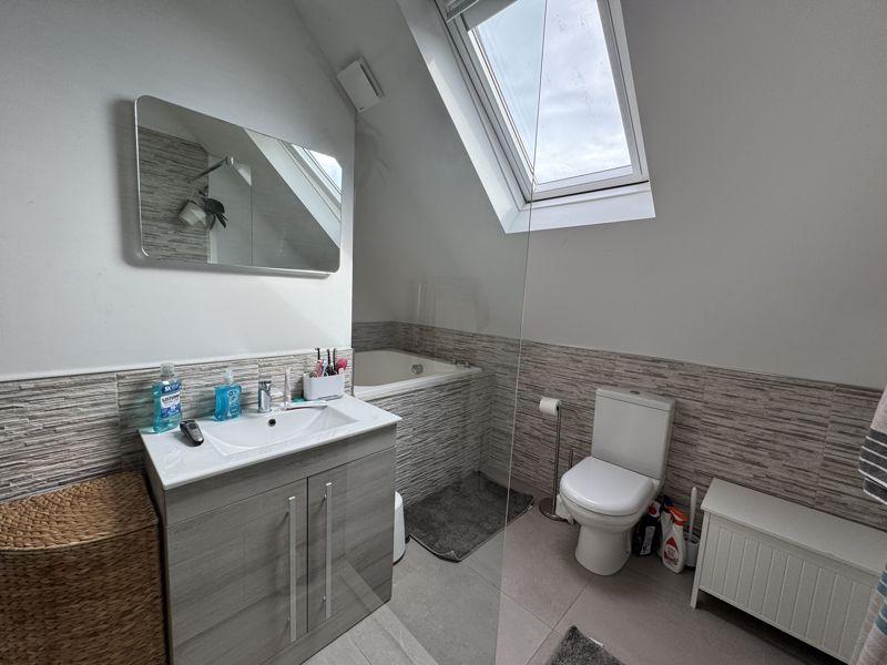 Master Bedroom En