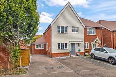 undefined, Huxley Close, Cheshunt EN7