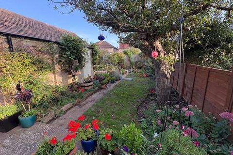4 bedroom semi-detached house for sale, Margaret Road, Oxford