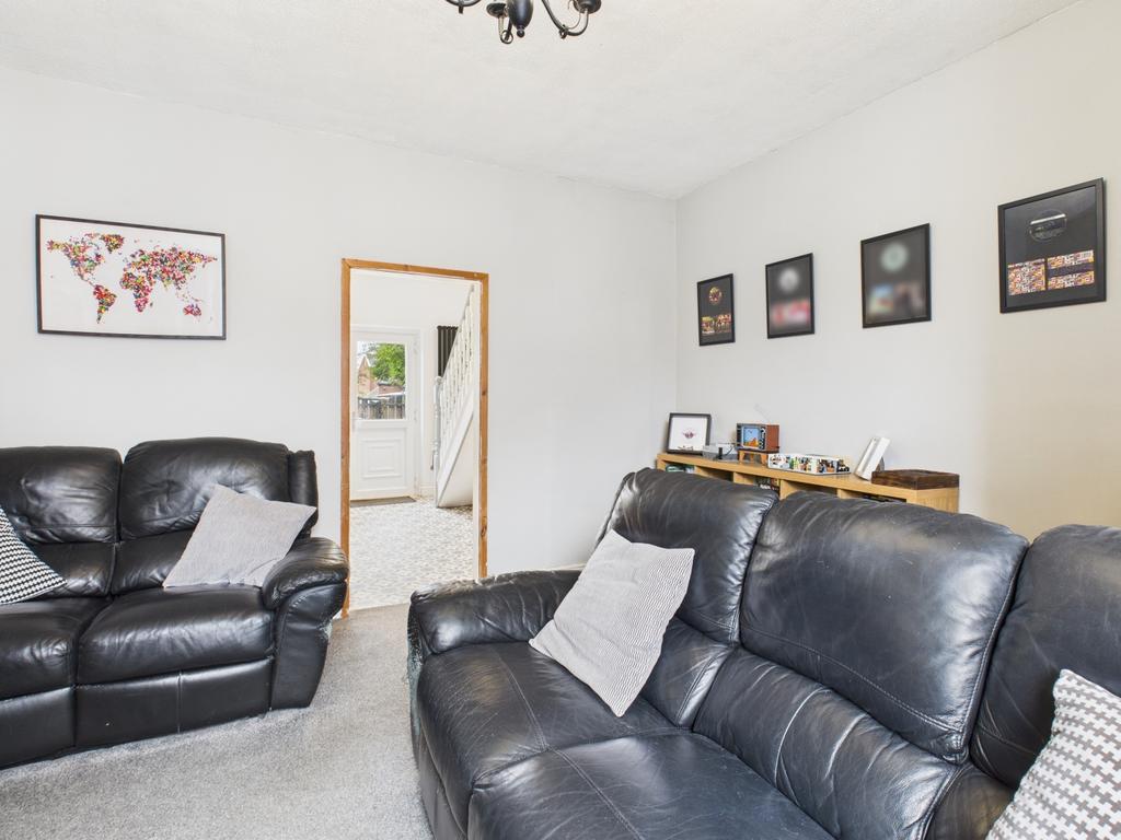 Cam03729 g0 pr0141 still033