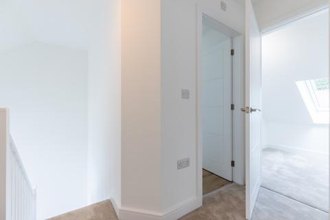 3 bedroom detached house for sale, High Road, Halton LA2