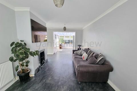 85 Bakers Way, Bryncethin, Bridgend, CF32 9PX
