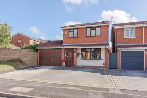 undefined, Green Meadows, Cannock WS12