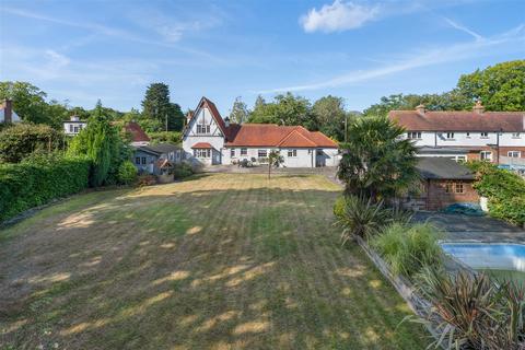 4 bedroom detached house for sale, Broomfield Gate, Chestfield, Whitstable