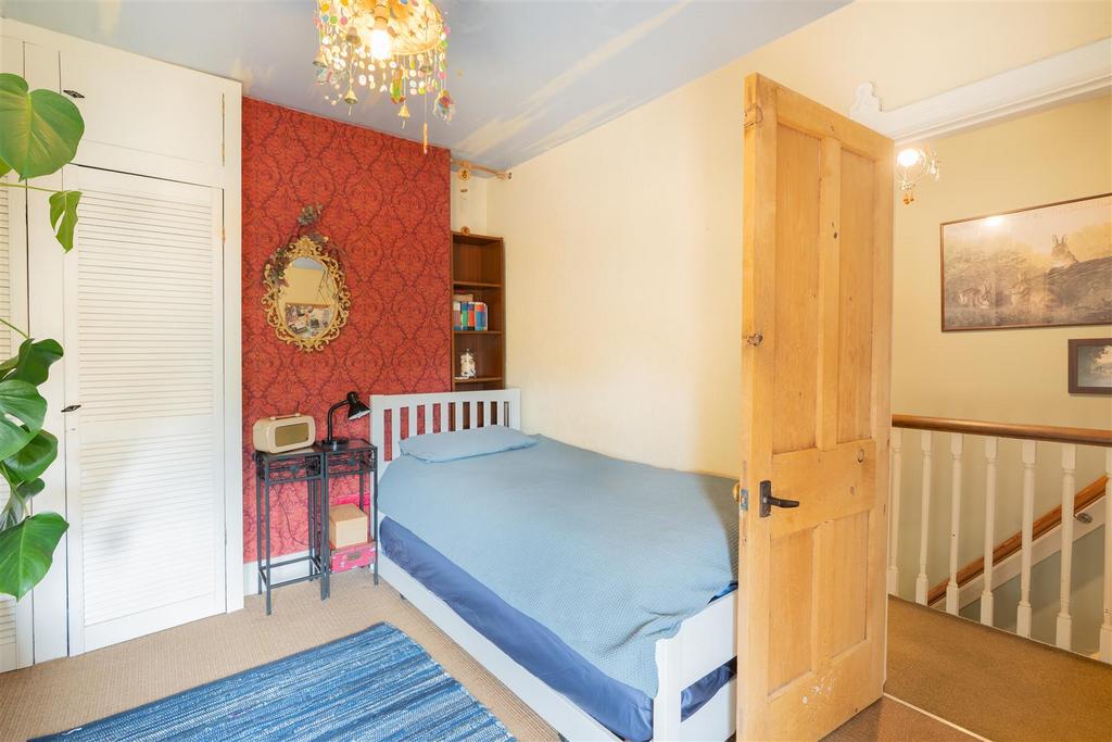 238 London Road-18.jpg