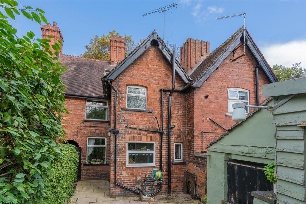 238 London Road-37.jpg
