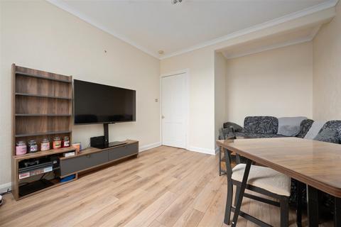 undefined, 39 Victoria Terrace, Dunfermline, KY12 0LY