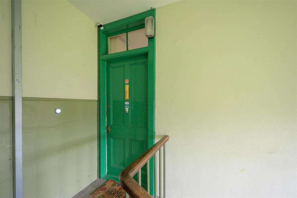 39 CVictoria Terrace004.jpg