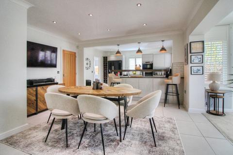 3 bedroom detached house for sale, Bristol Road, Winscombe, BS25