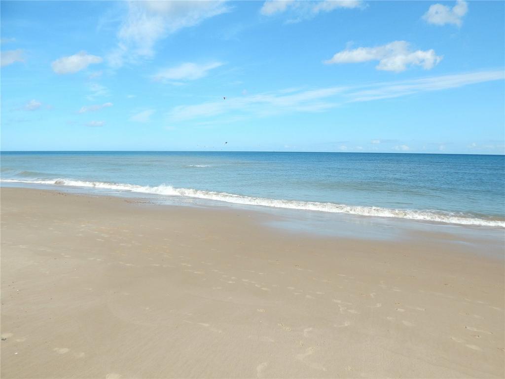 400m From Cottages