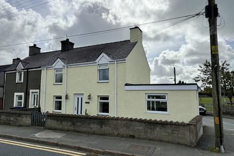 2 bedroom end of terrace house for sale, Four Crosses, Gaerwen, LL60
