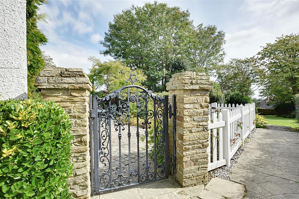 Dsc 0040-dsc 0042.jpg