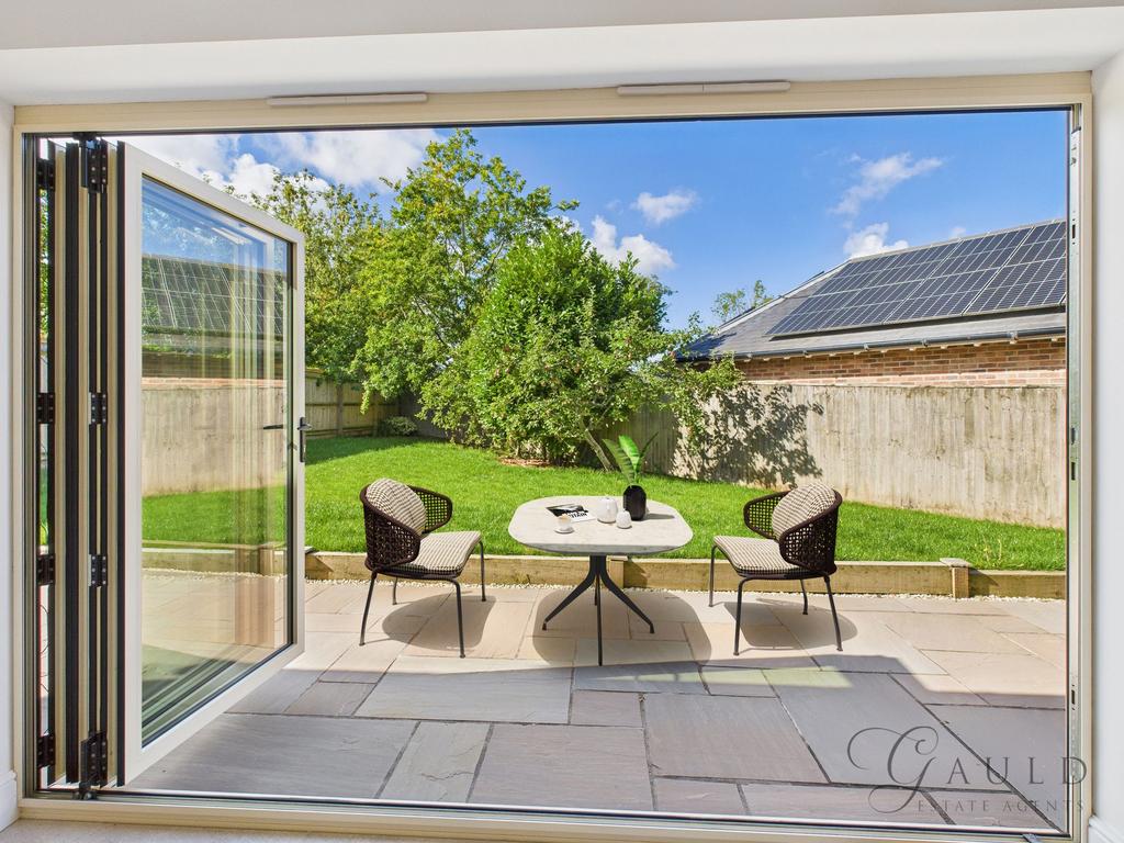 Patio - Virtual Staging