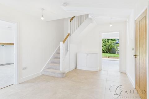 undefined, Buckingham Road, Silverstone, NN12