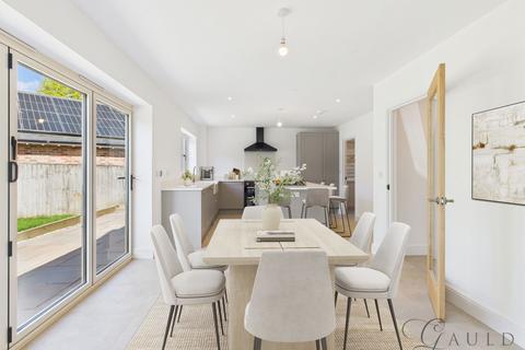 undefined, Buckingham Road, Silverstone, NN12