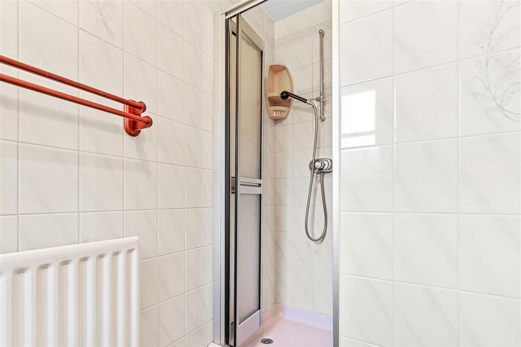 En-Suite Shower Room/WC