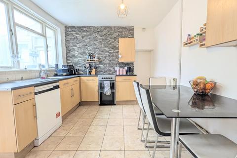 undefined, Merthyr Tydfil CF47