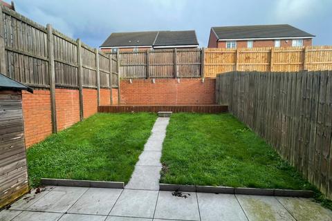 3 bedroom semi-detached house for sale, Stopes Walk, Leeds LS27