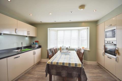 4 bedroom end of terrace house for sale, Marris Way, Caistor LN7 6JJ