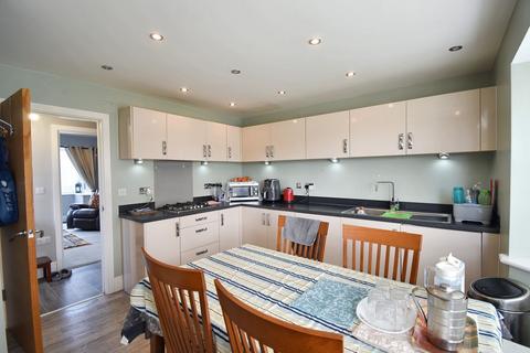 4 bedroom end of terrace house for sale, Marris Way, Caistor LN7 6JJ