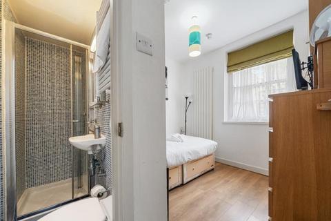 undefined, North Gower Street, London, NW1