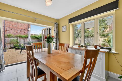 4 Farefield Close, Dalton, Thirsk, YO7 3FD