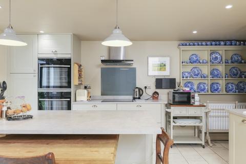 undefined, Modernised Stone Built Cottage in Holwell, LE14 4SZ
