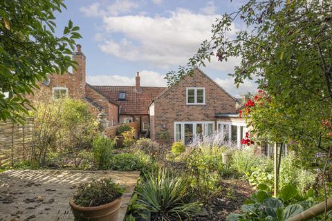 undefined, Modernised Stone Built Cottage in Holwell, LE14 4SZ