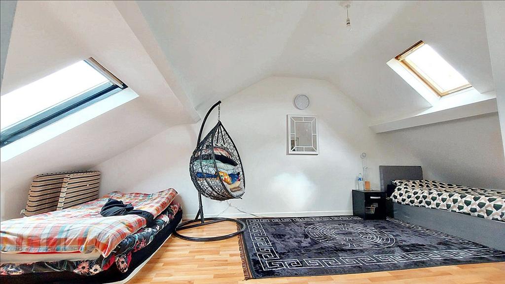 Loft Room, Bedroom 5