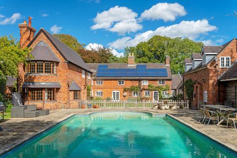 7 bedroom country house for sale, Clifton Upon Dunsmore, Rugby, Warwickshire CV23 0BD