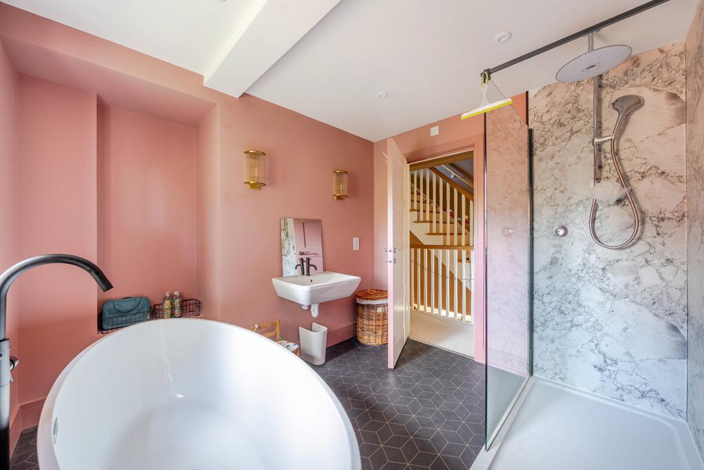 1346586-9-68b8799...