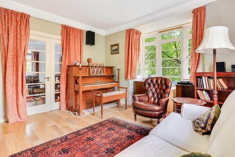 undefined, Manor Court, Cambridge