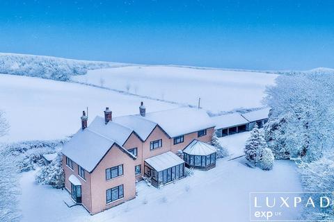 7 bedroom detached house for sale, Higham Road, Colchester CO7
