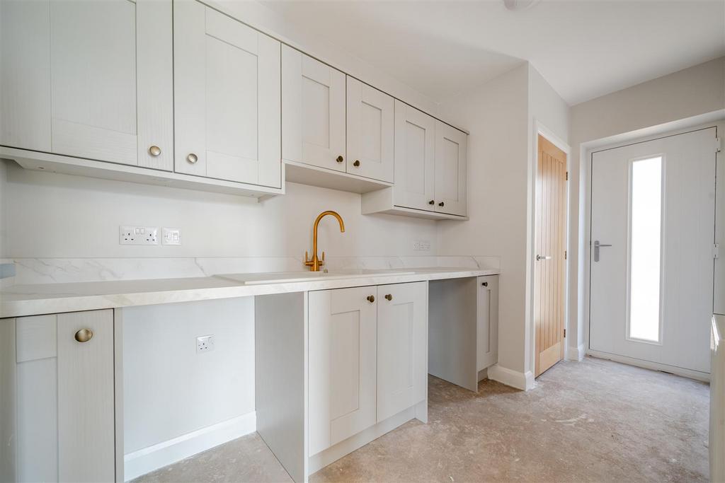 Utility Room.jpg
