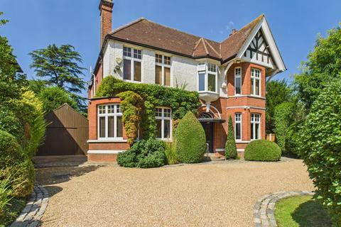 4 bedroom detached house for sale, The Drive, South Woodford