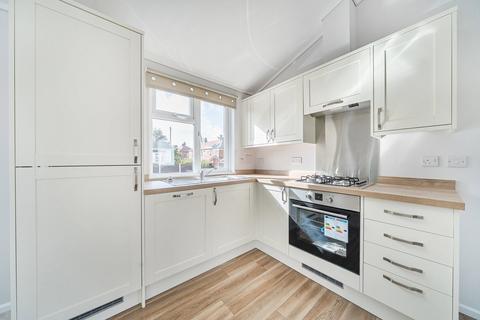 2 bedroom park home for sale, Ivy Avenue, Blackpool FY4