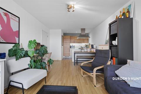 1 bedroom apartment for sale, 12 Tyssen Street, Dalston E8