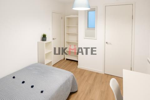 undefined, Moody Street, London E1
