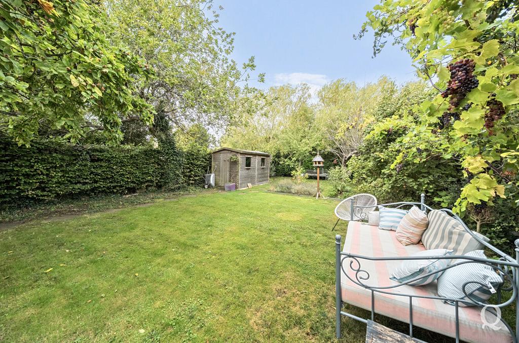 40ff0c79-1721-4e3...