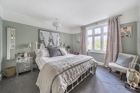 3 bedroom detached house for sale, College Road, Sittingbourne, Kent, ME10