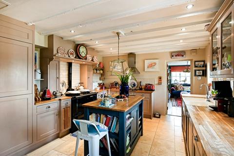 undefined, Mersham, Ashford, Kent, TN25