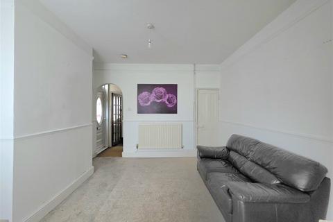 3 bedroom semi-detached house for sale, Park Road, Spalding